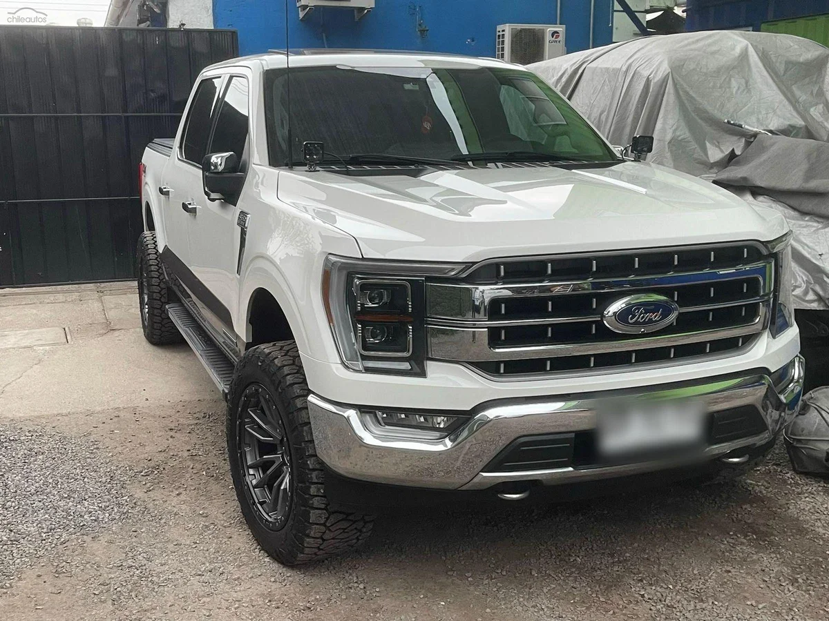 Ford F-150 Lariat 4X4 5.0 2022 - Miniatura 5