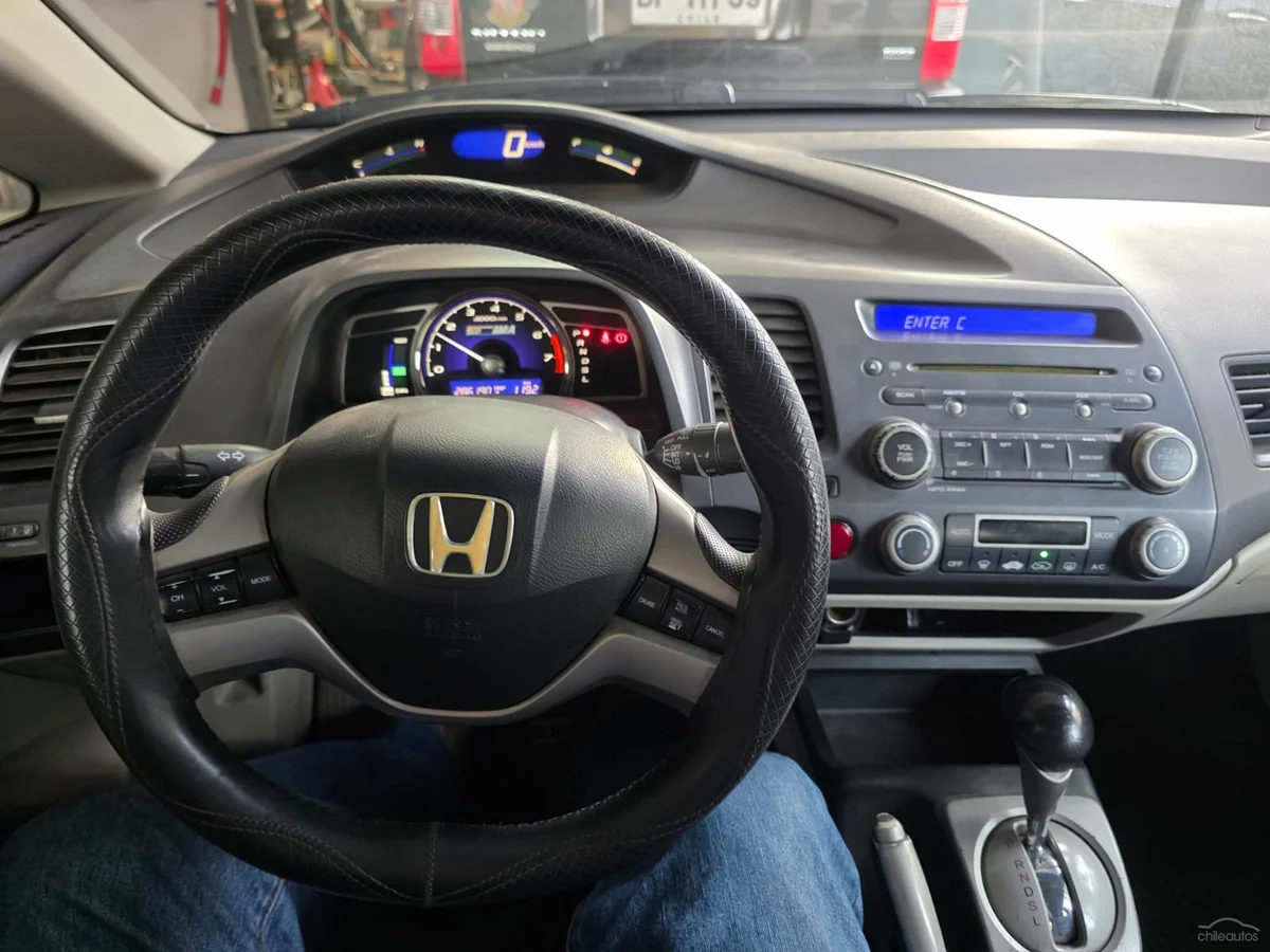 Honda Civic Hybrid 2009 - Miniatura 4