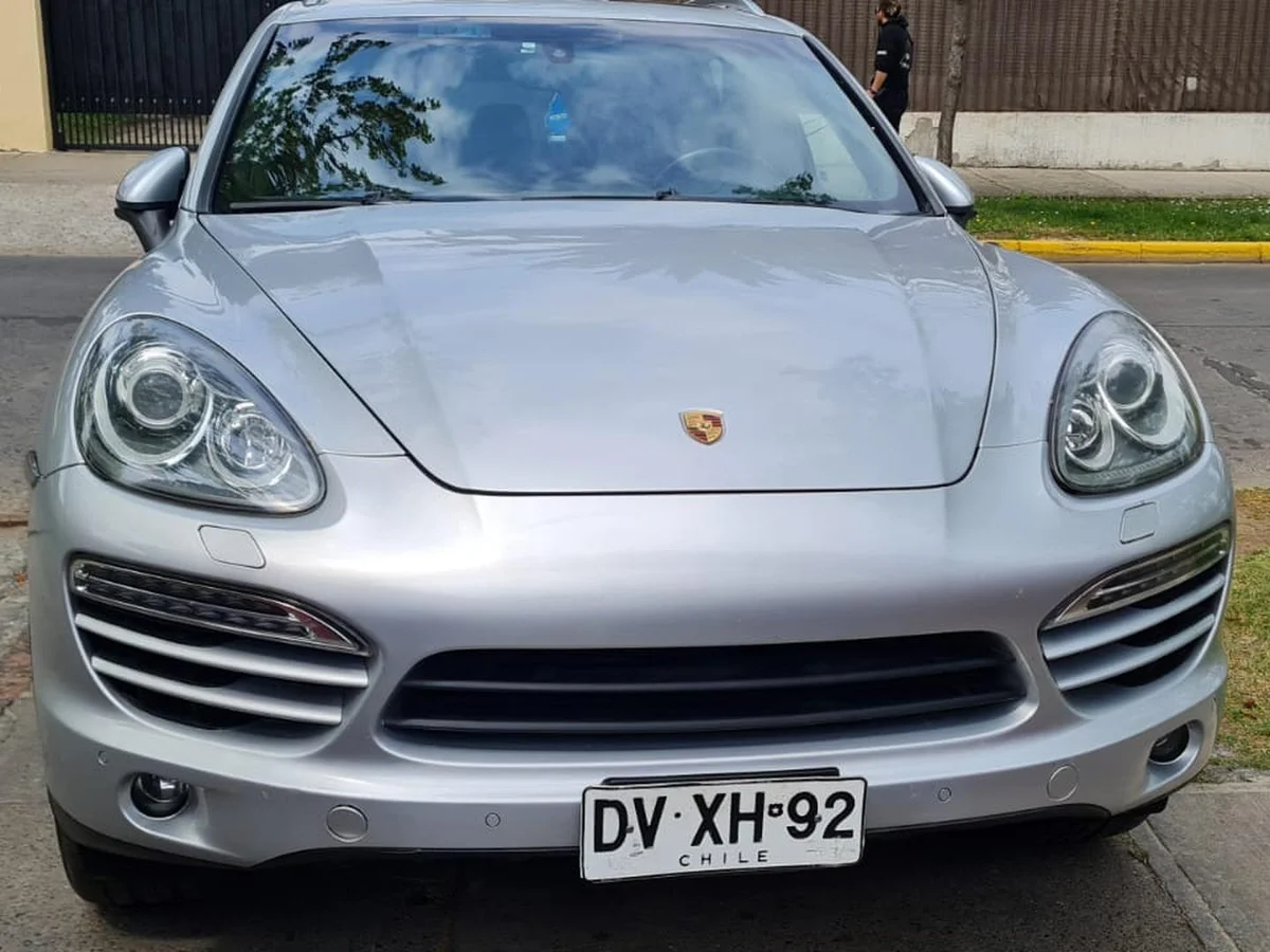 Porsche Cayenne 3.0 Turbo Diesel 2012 - Miniatura 9