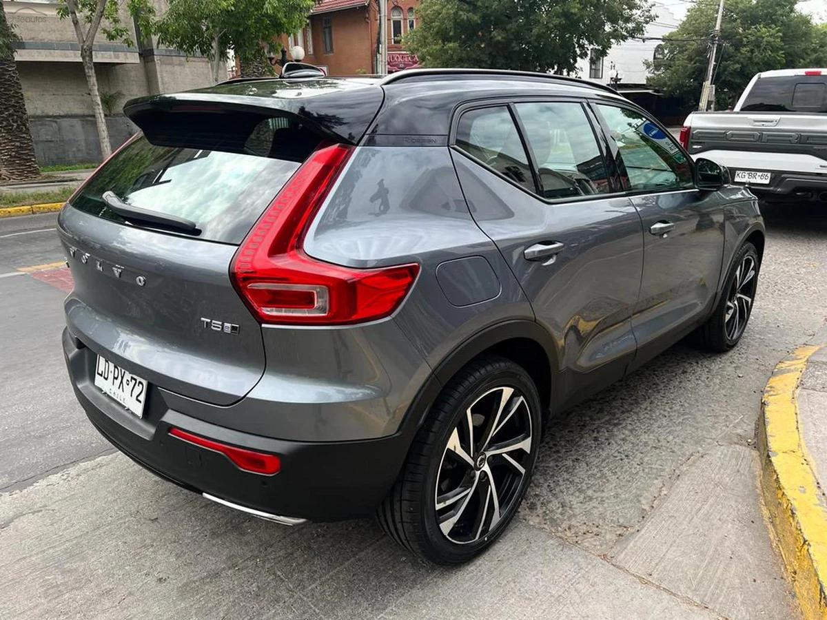 VOLVO XC40 T5 R-DESIGN 2019 - Miniatura 3