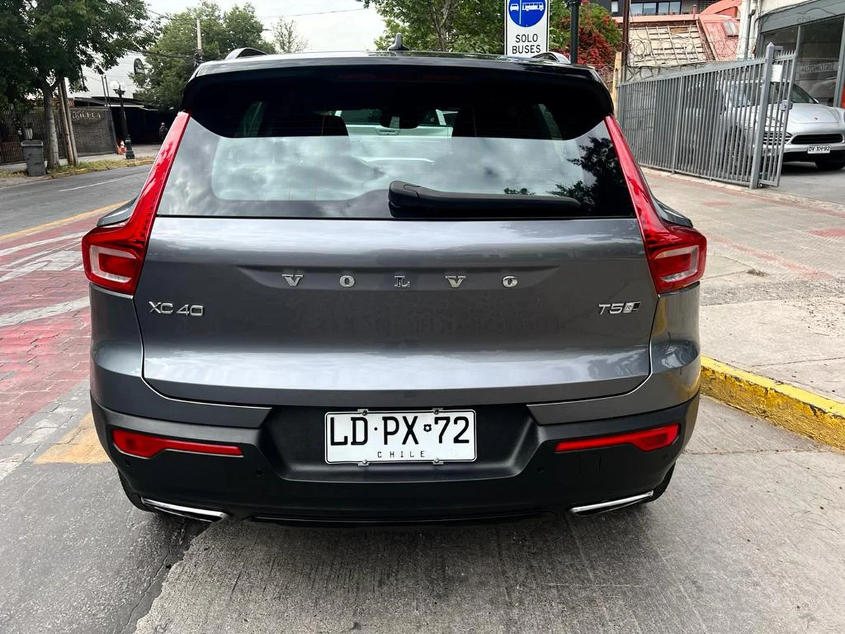 VOLVO XC40 T5 R-DESIGN 2019 - Miniatura 10