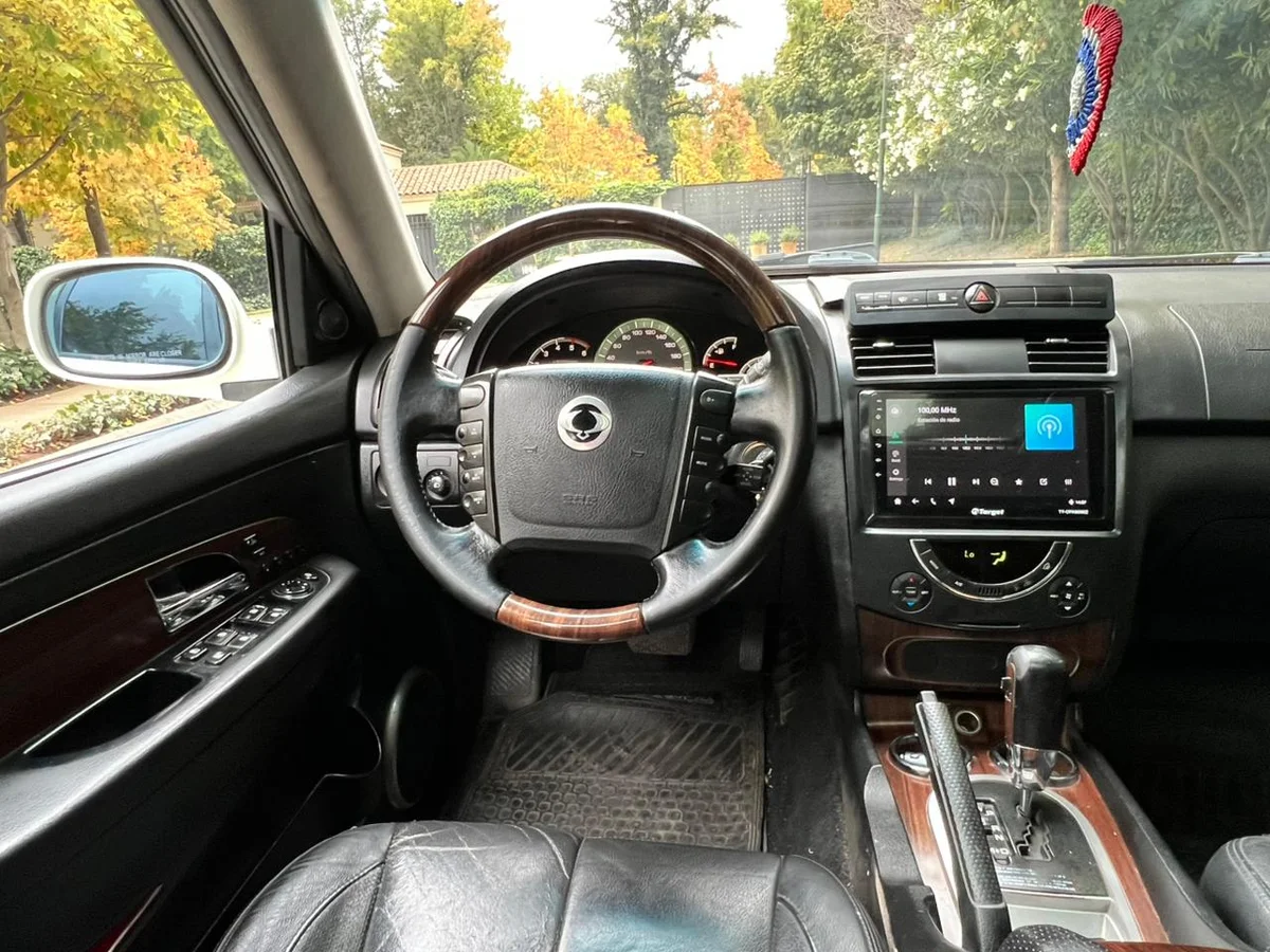 SSANGYONG REXTON II 2.7L DIESEL AUT 4X4 AÑO 2007 - Miniatura 19