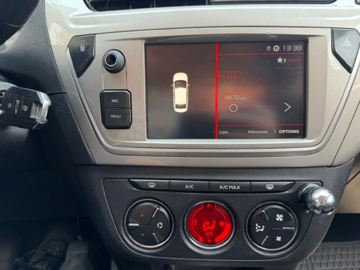 2022 Citroën C-Elysee 1.6 Manual HDI 92 Feel - Miniatura 10