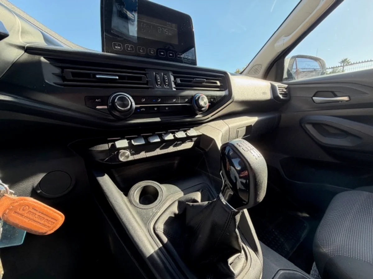 2023 Changan Hunter 1.9TD Comfort - Miniatura 11