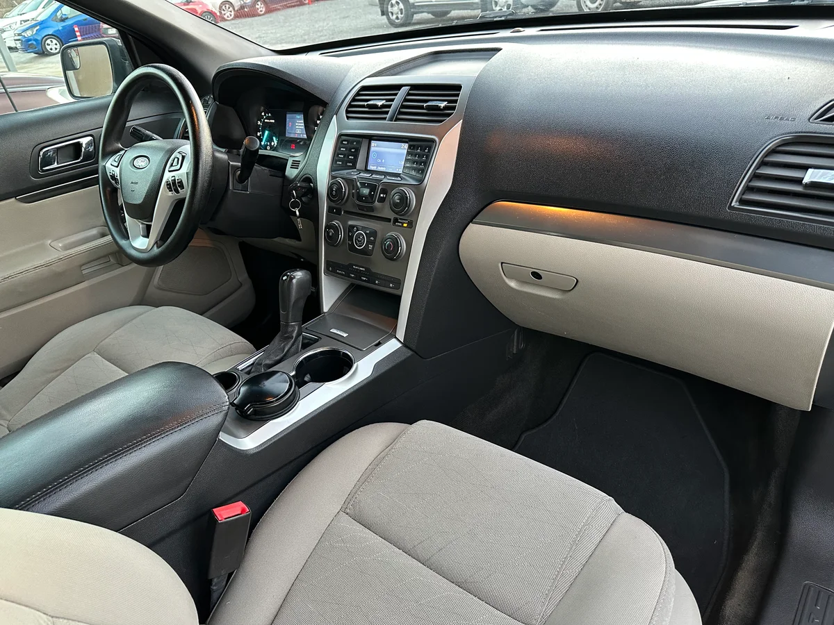 FORD EXPLORER 2.0 ECOBOOST AUT 2016 - Miniatura 24