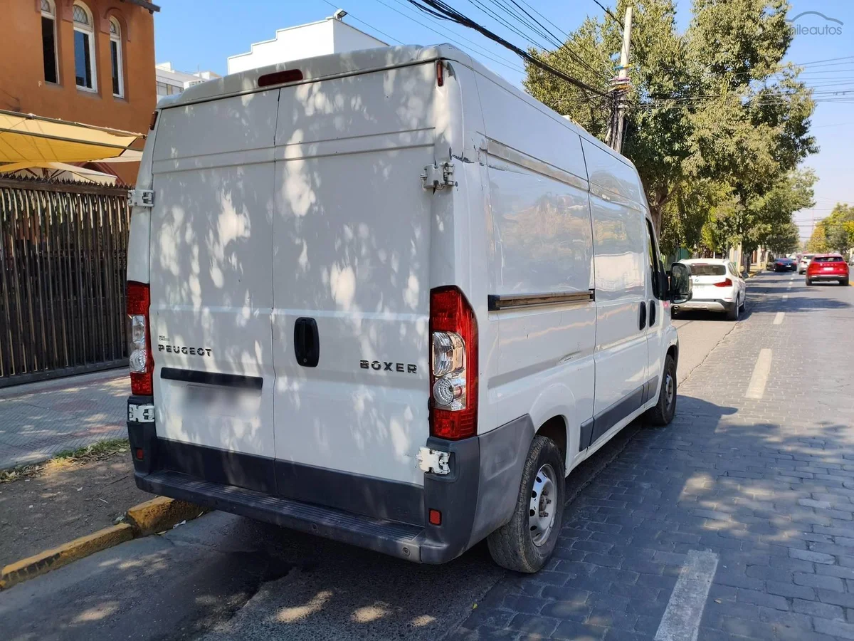 Peugeot Boxer 2.2 HDI 110 HP L2H2 AA - Miniatura 2