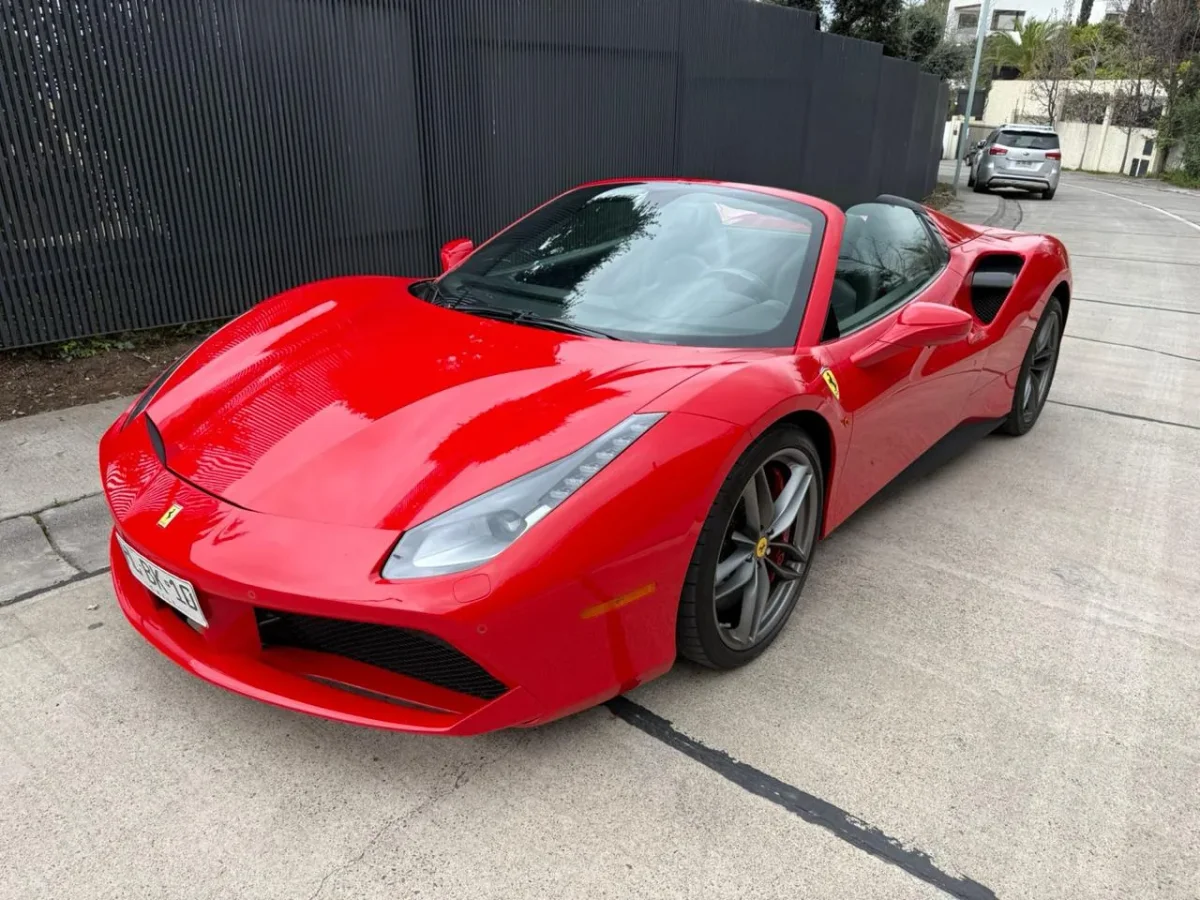 Ferrari 488 Spider - Miniatura 5