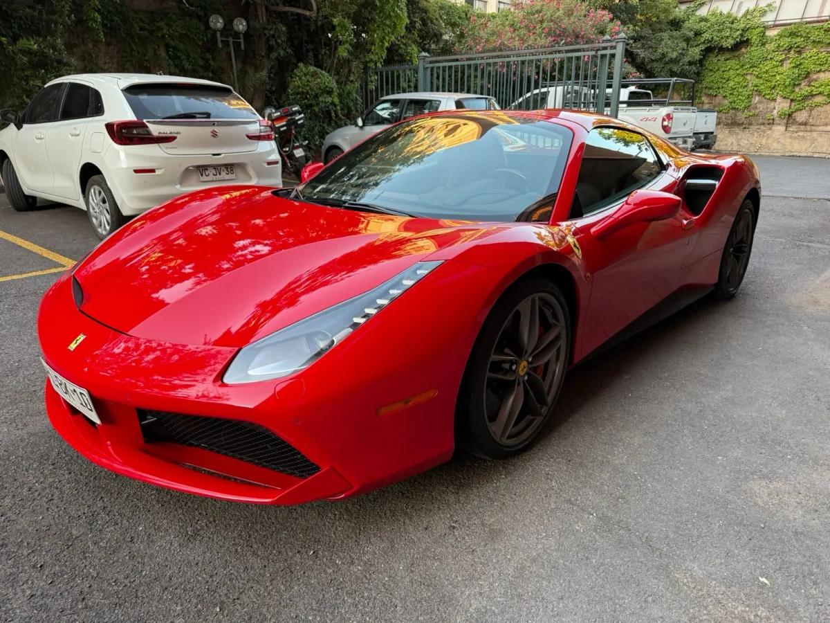Ferrari 488 Spider - Miniatura 6
