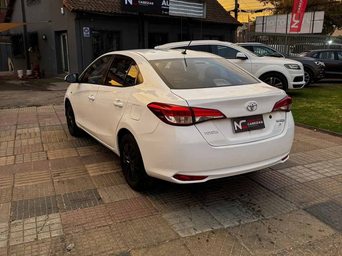 TOYOTA YARIS GLI 1.5