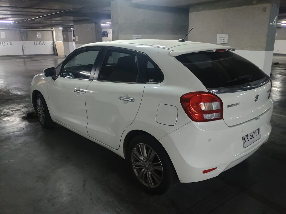 SUZUKI BALENO GLX HB 1.4L AUT - Miniatura 4