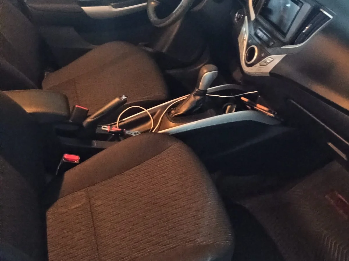 SUZUKI BALENO GLX HB 1.4L AUT - Miniatura 12