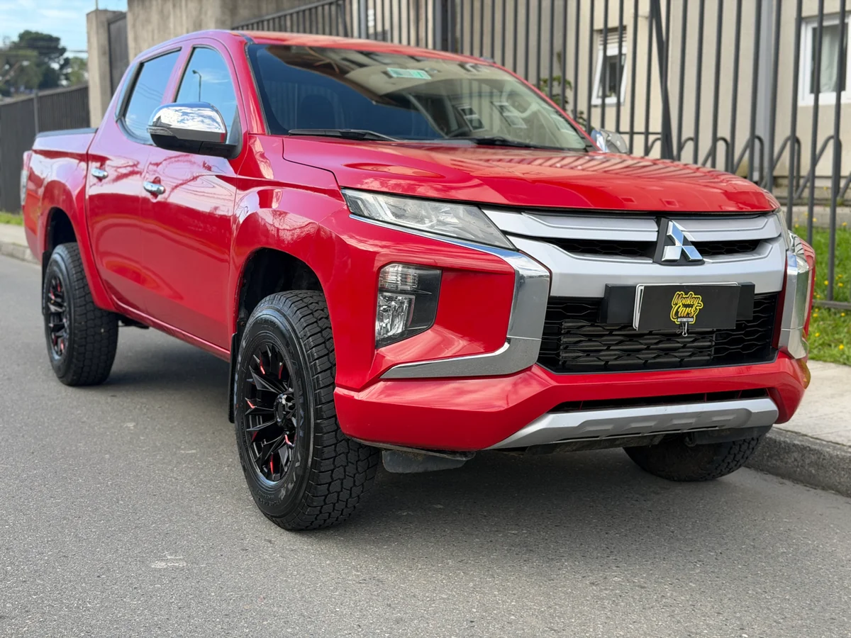 MITSUBISHI L200 4X4 2019