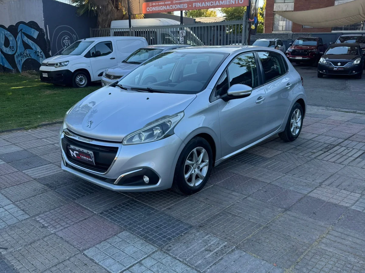 PEUGEOT ACTIVE 208