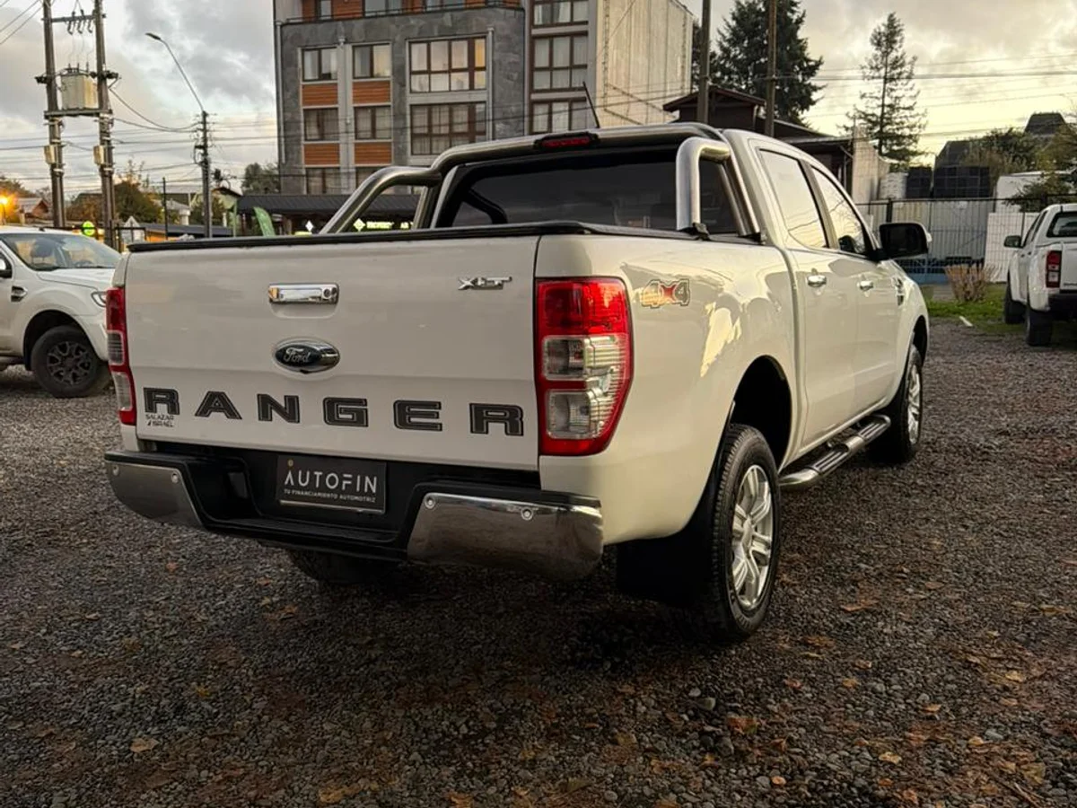 FORD RANGER XLT 4X4 3.2 AUT 2020