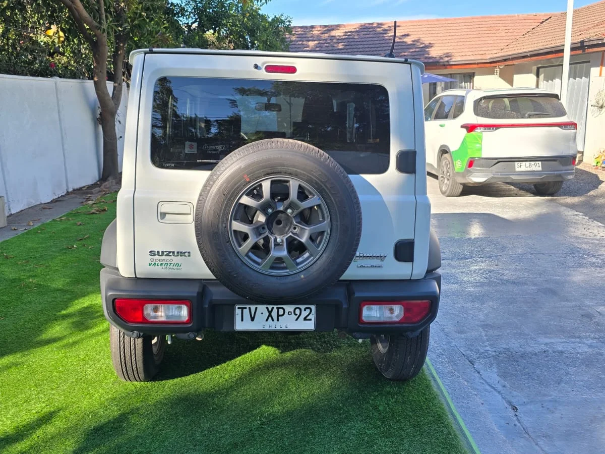 JIMNY 1.5 AT GLX 5P - Miniatura 8