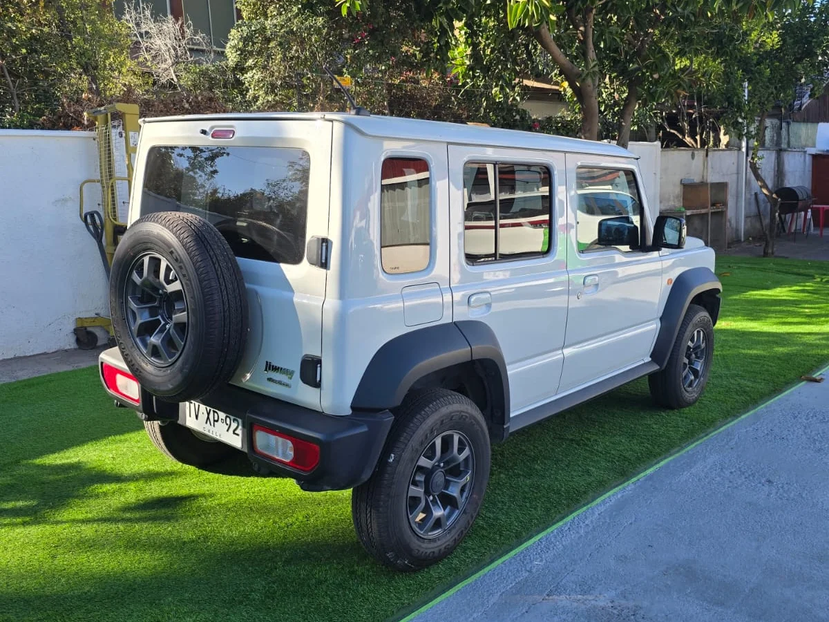 JIMNY 1.5 AT GLX 5P - Miniatura 11