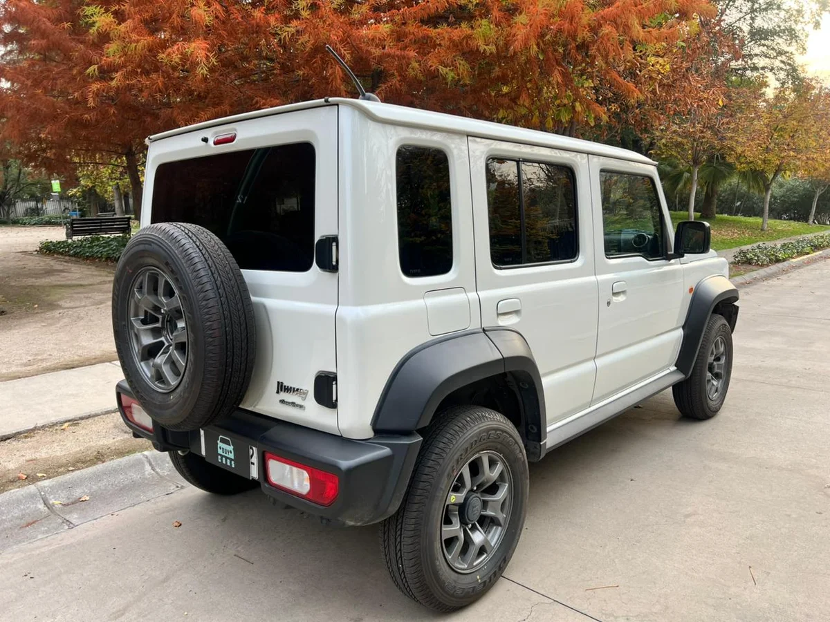 SUZUKI Jimny 1.5 AT GLX 5P 2025 - Miniatura 8
