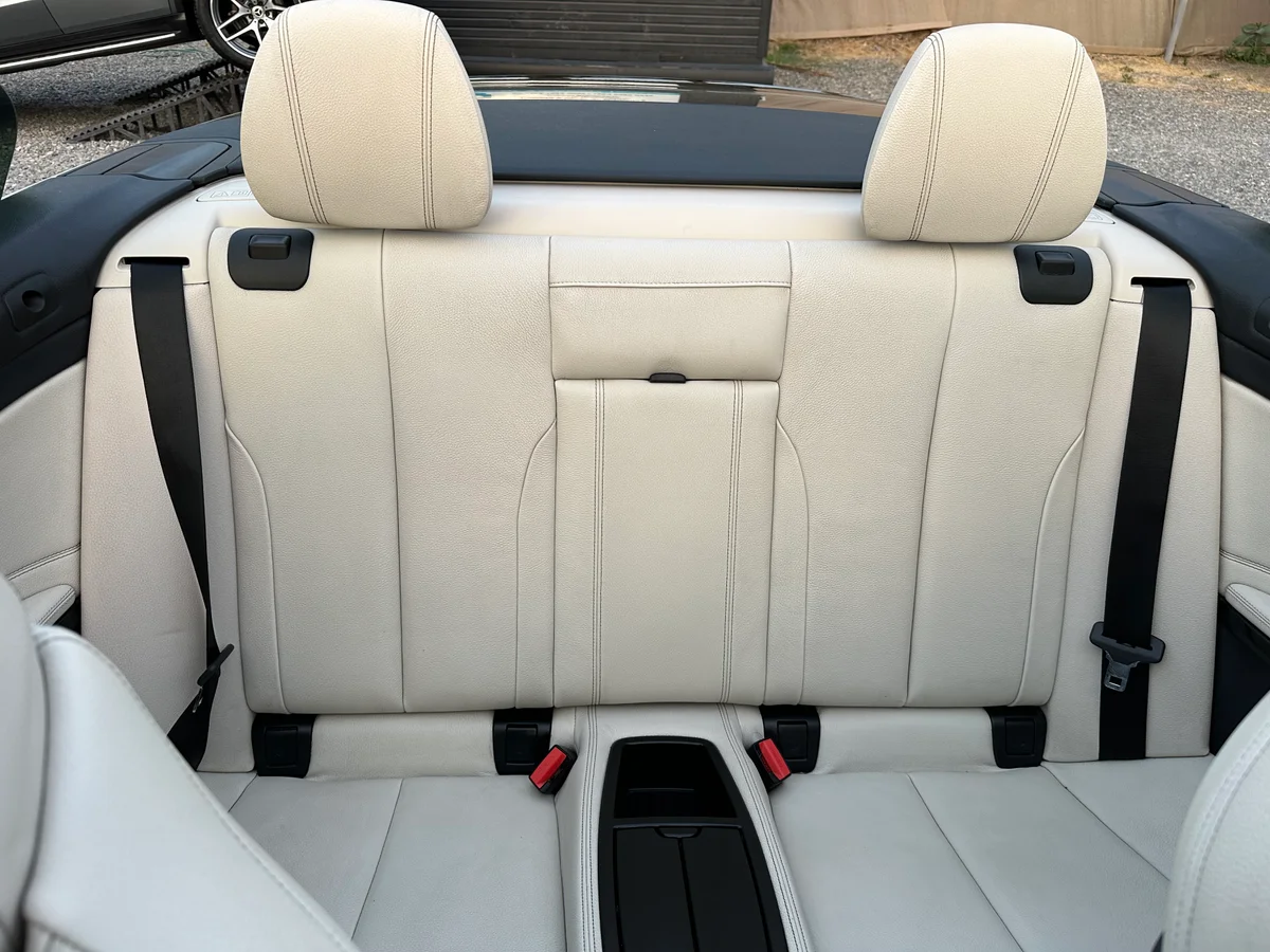 BMW 430 I A 2.0 LUXIRY SPORT CABRIOLET LOOK M UNICO DUEÑO 2019 - Miniatura 25