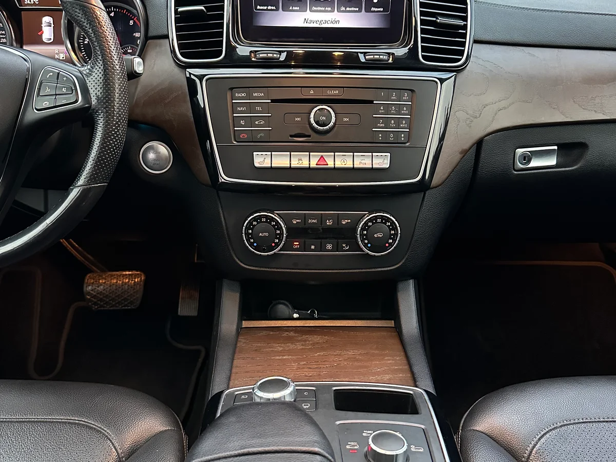 MERCEDES BENZ 350D COUPE SPORT LOOK AMG DIESEL 2018 - Miniatura 21