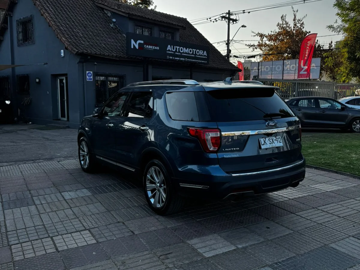 FORD EXPLORER LTD 2019 - Miniatura 7