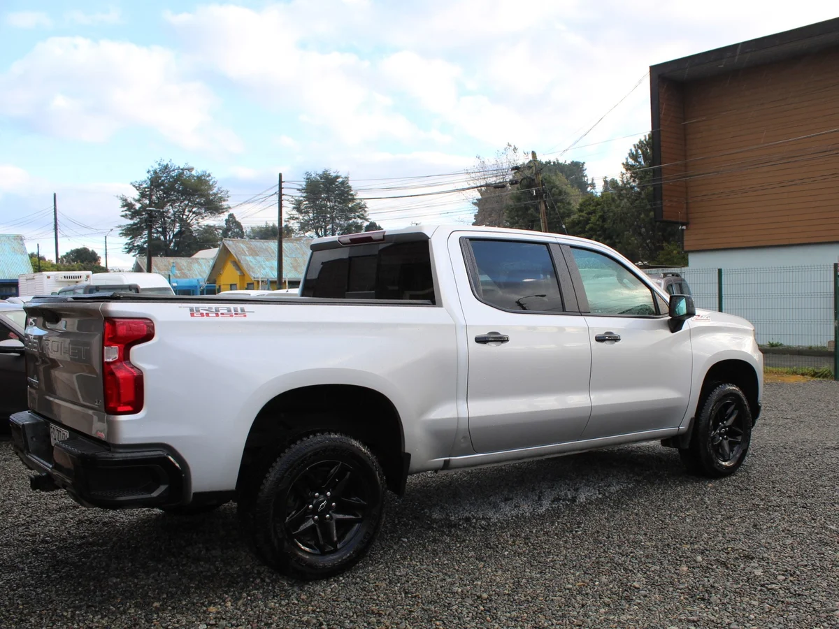 CHEVROLET SILVERADO TRAIL BOSS Z71 2021
