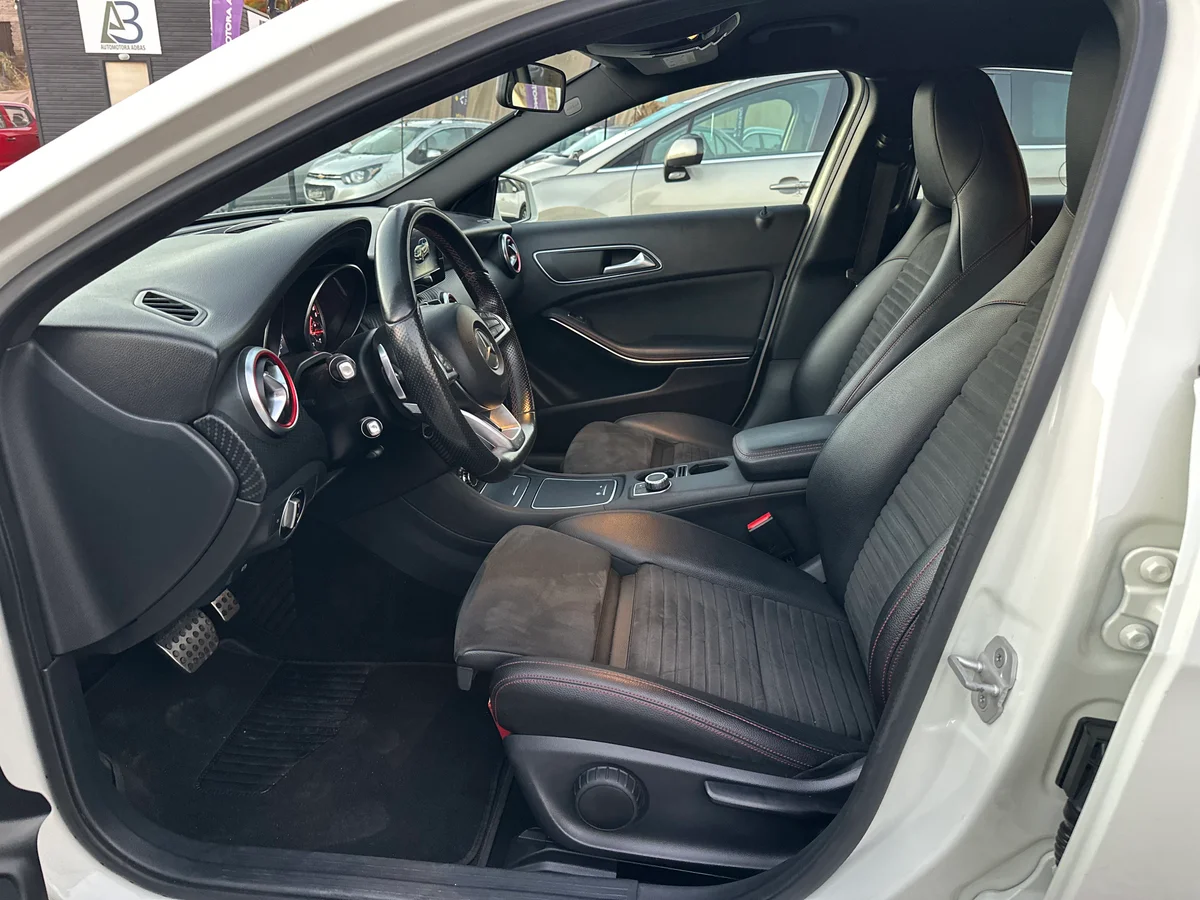 MERCEDES BENZ A200 2.1 CDI DCT AUT LOOK AMG DIESEL 2018 - Miniatura 13