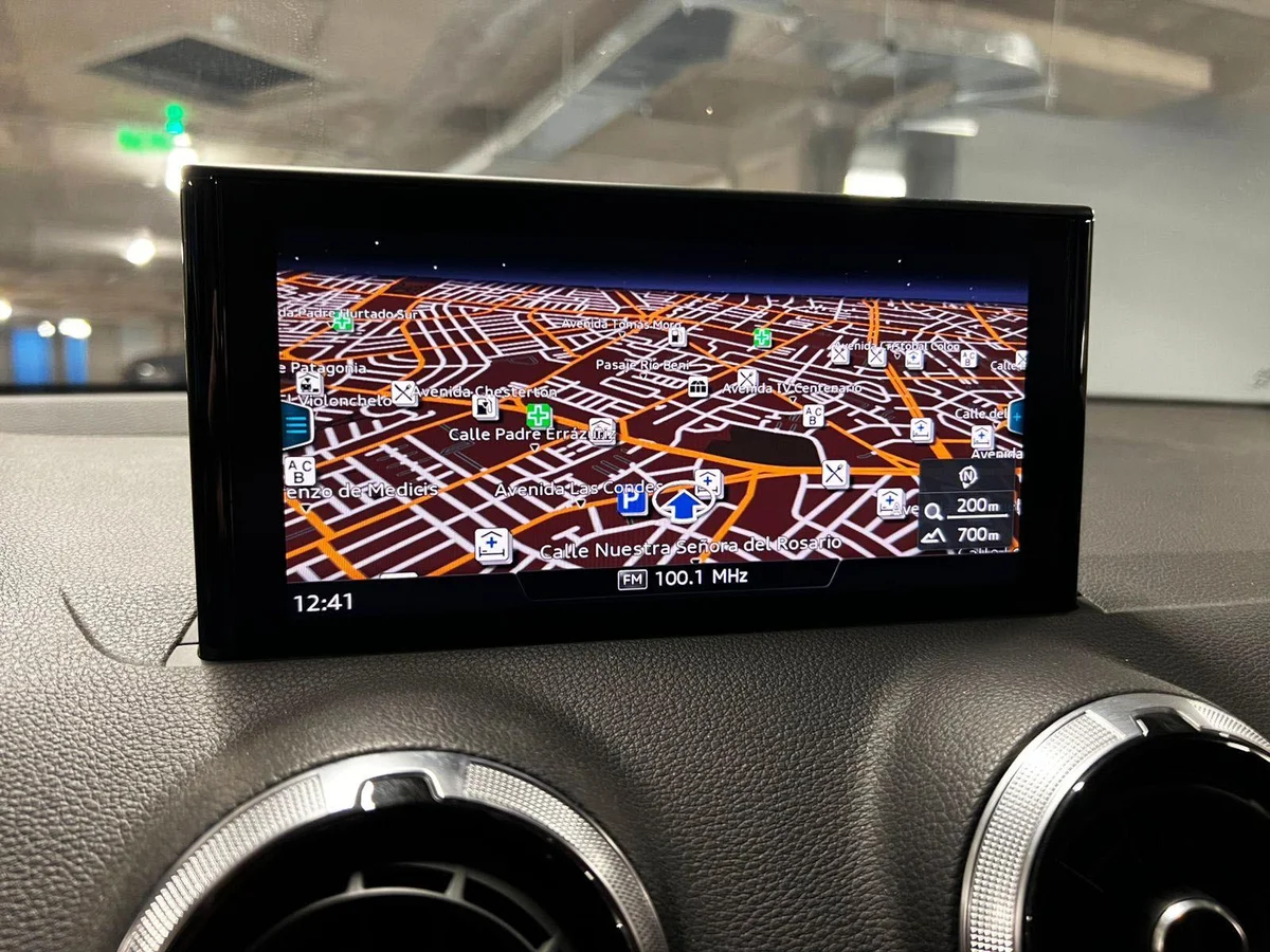AUDI Q2 35 TFSI 1.4T 2023 - Miniatura 9