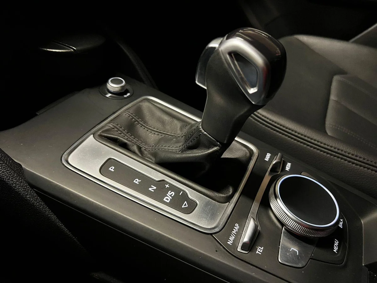 AUDI Q2 35 TFSI 1.4T 2023 - Miniatura 18