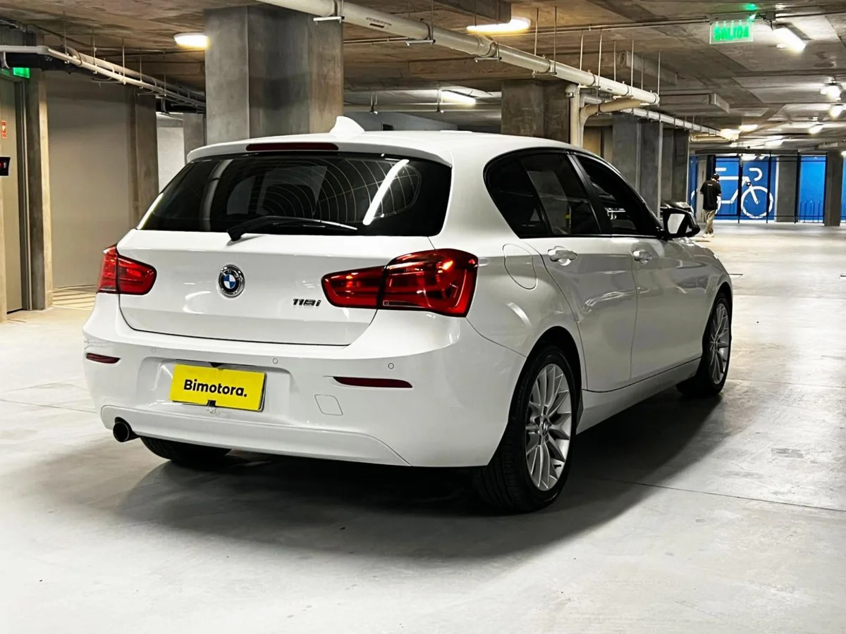 BMW 118 MILLENIAL 1.5 AT 2019