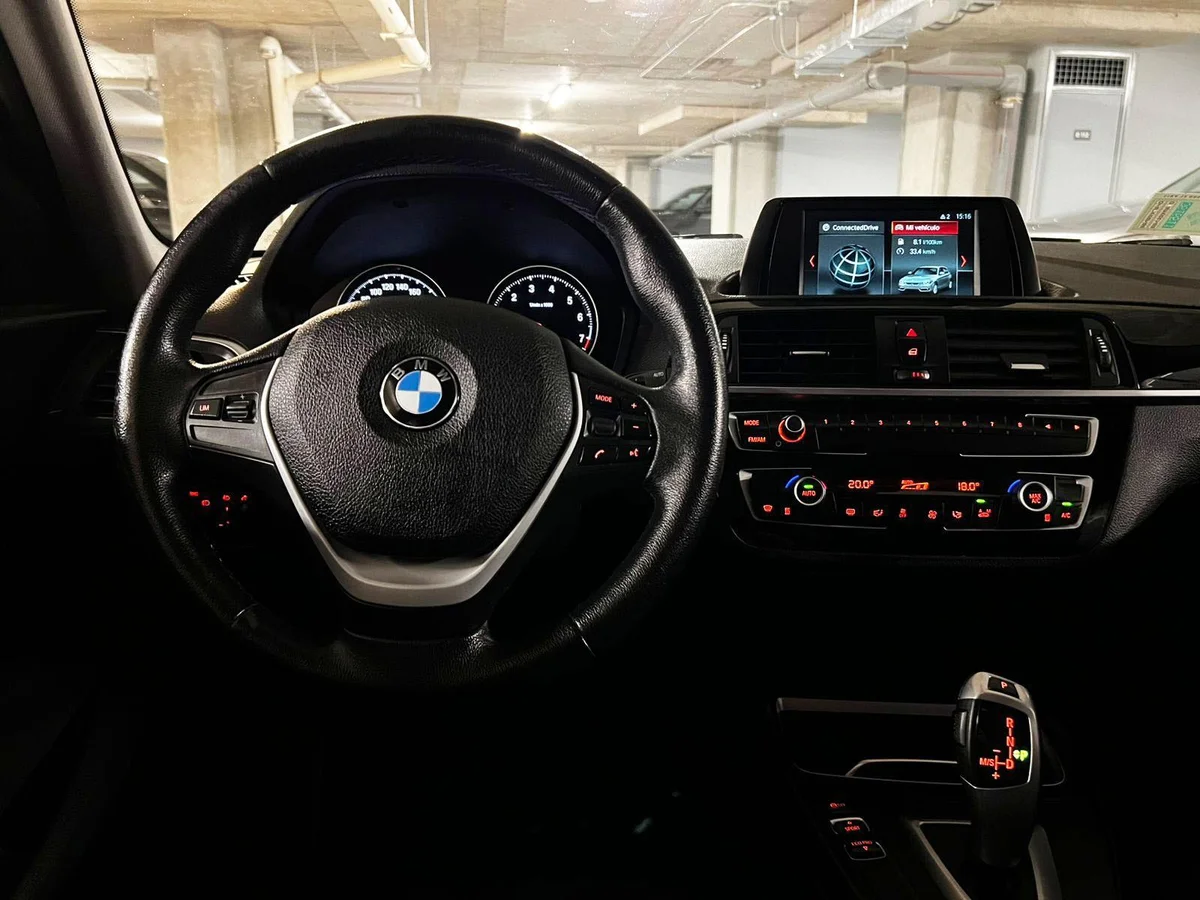 BMW 118 MILLENIAL 1.5 AT 2019 - Miniatura 15