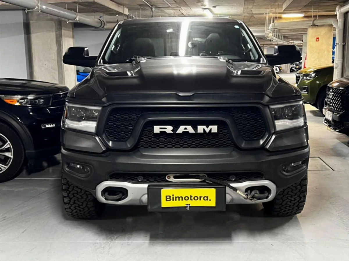 DODGE RAM 1500 REBEL 5.7 HEMI 2020 - Miniatura 6
