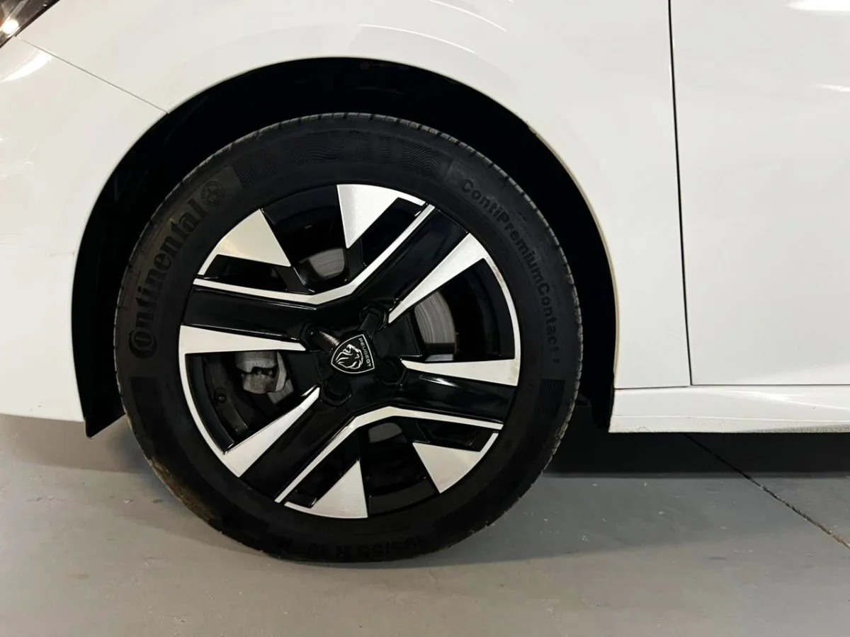 PEUGEOT 208 1.2 MT 2025 - Miniatura 16