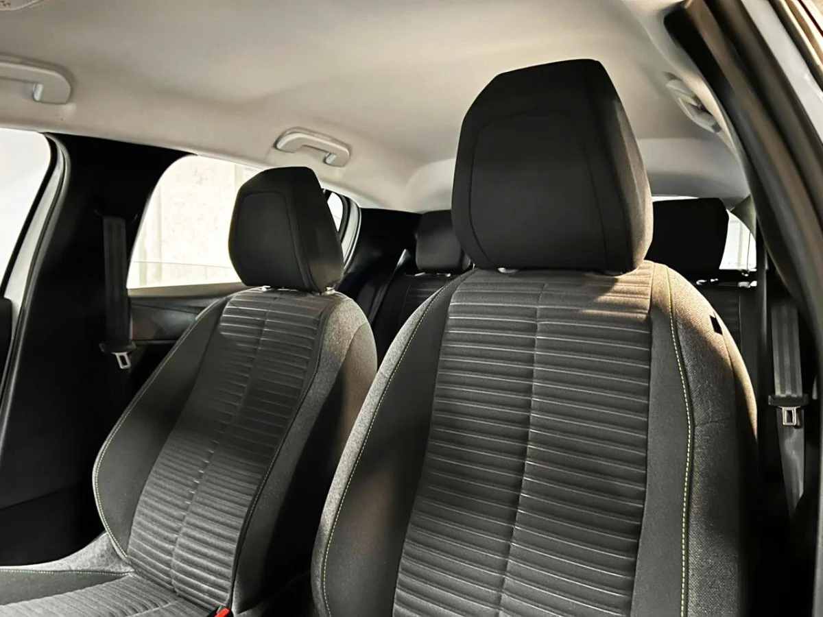 PEUGEOT 208 1.2 MT 2025 - Miniatura 14