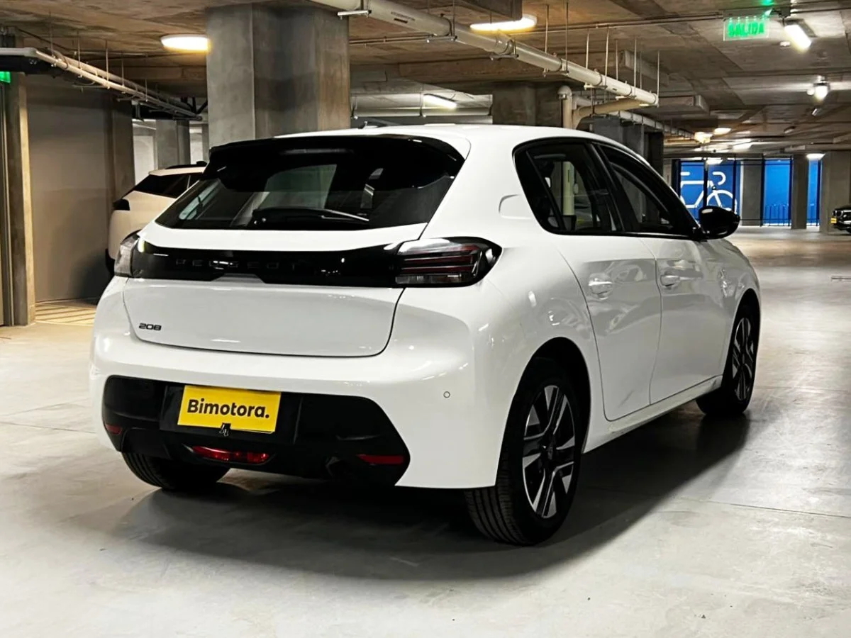 PEUGEOT 208 1.2 MT 2025 - Miniatura 8