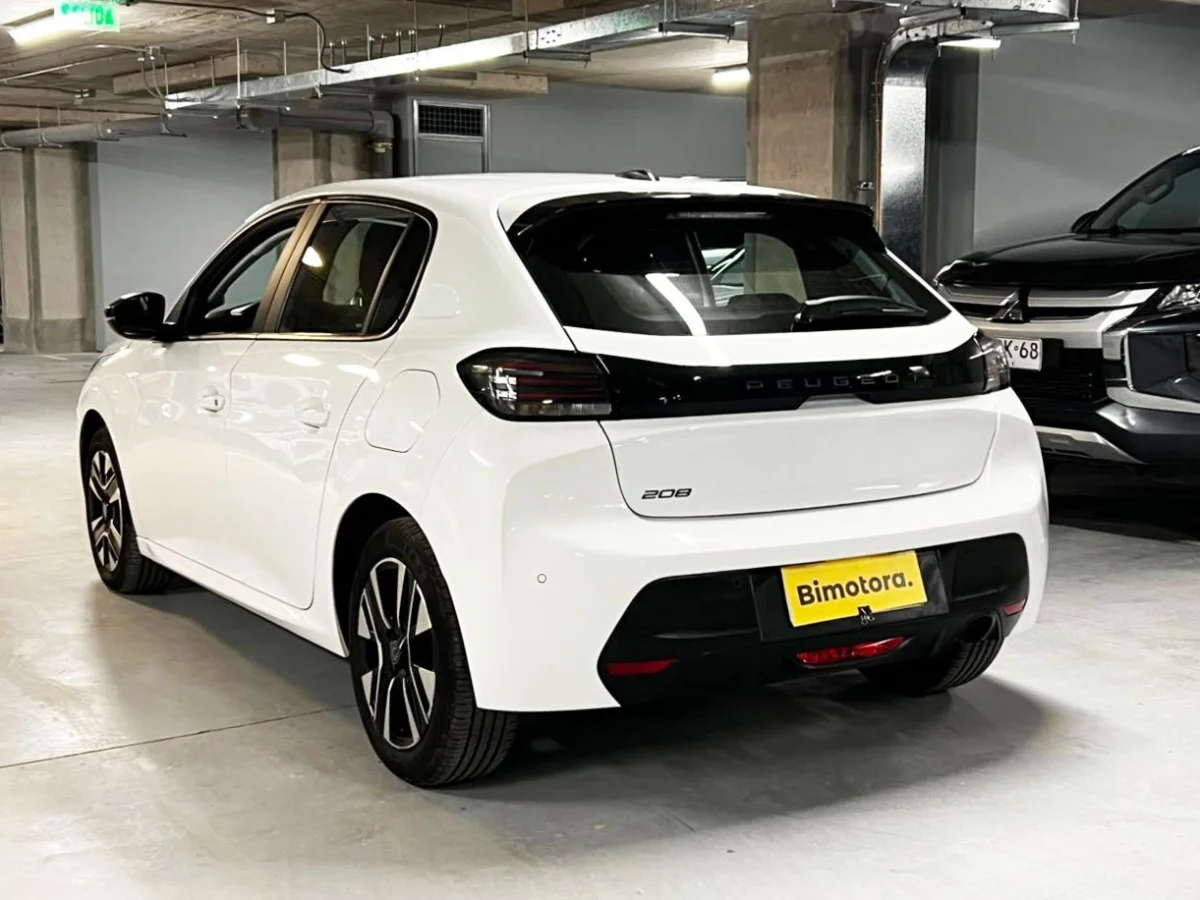 PEUGEOT 208 1.2 MT 2025 - Miniatura 11