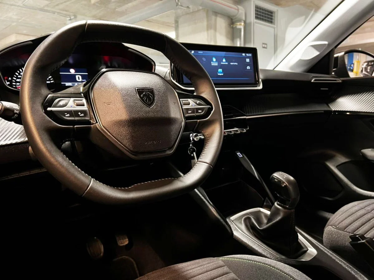 PEUGEOT 208 1.2 MT 2025 - Miniatura 16