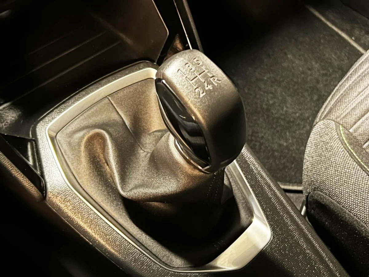 PEUGEOT 208 1.2 MT 2025 - Miniatura 9