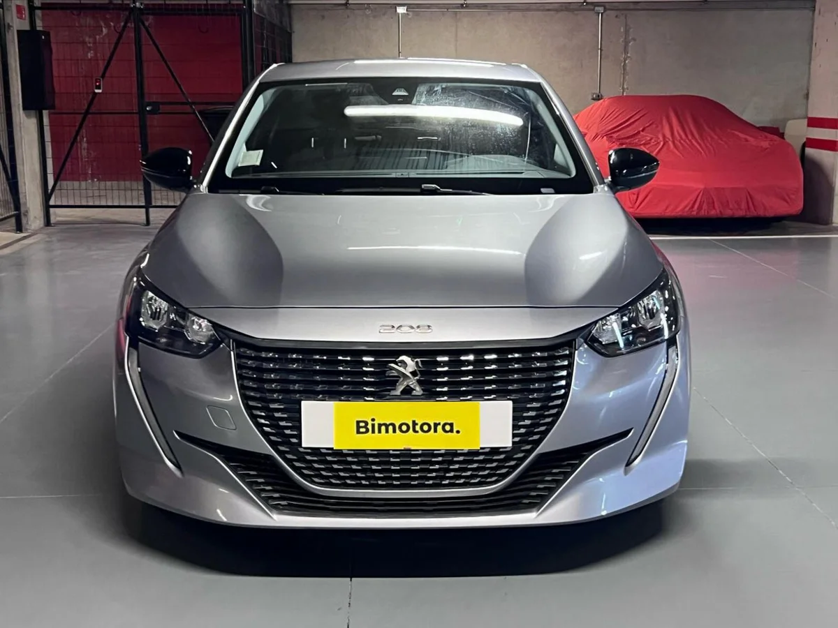 PEUGEOT 208 ALLURE PACK PURETECH 2023 - Miniatura 4