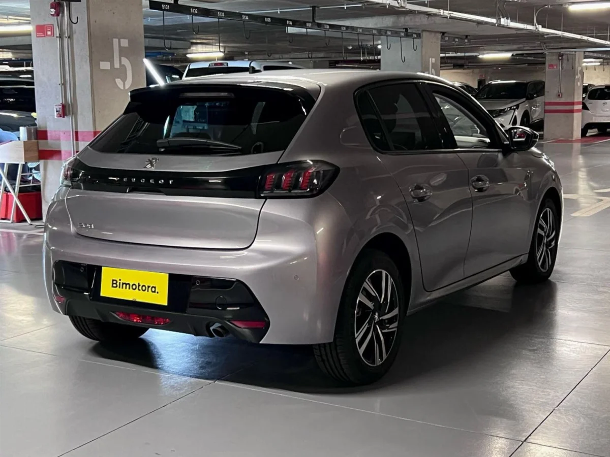 PEUGEOT 208 ALLURE PACK PURETECH 2023 - Miniatura 7