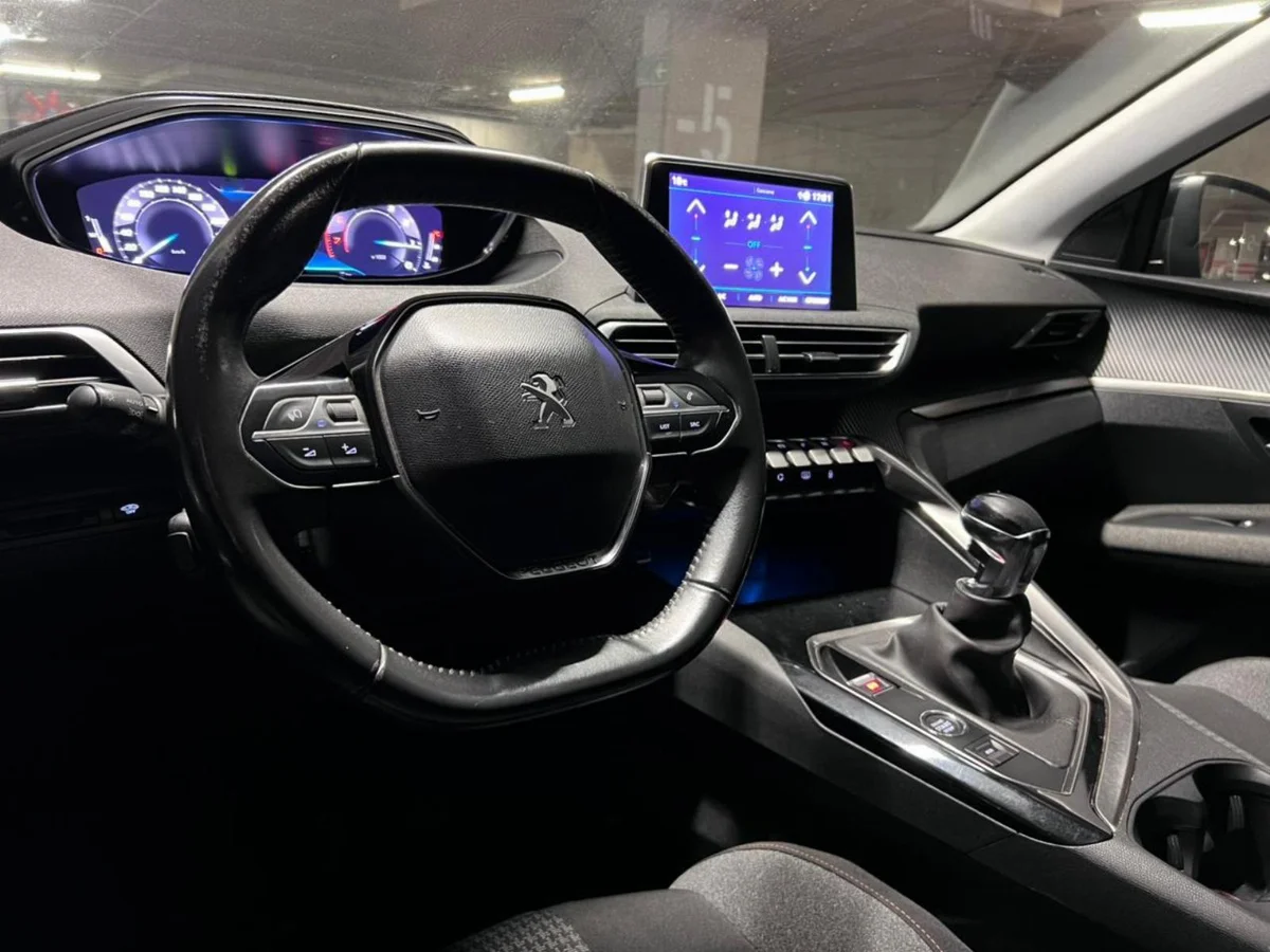 PEUGEOT 3008 ACTIVE PURETECH 1.2 MT 2022 - Miniatura 15