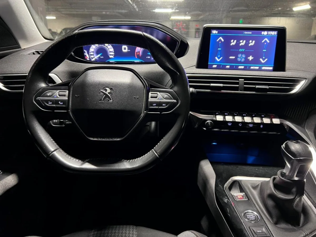 PEUGEOT 3008 ACTIVE PURETECH 1.2 MT 2022 - Miniatura 18