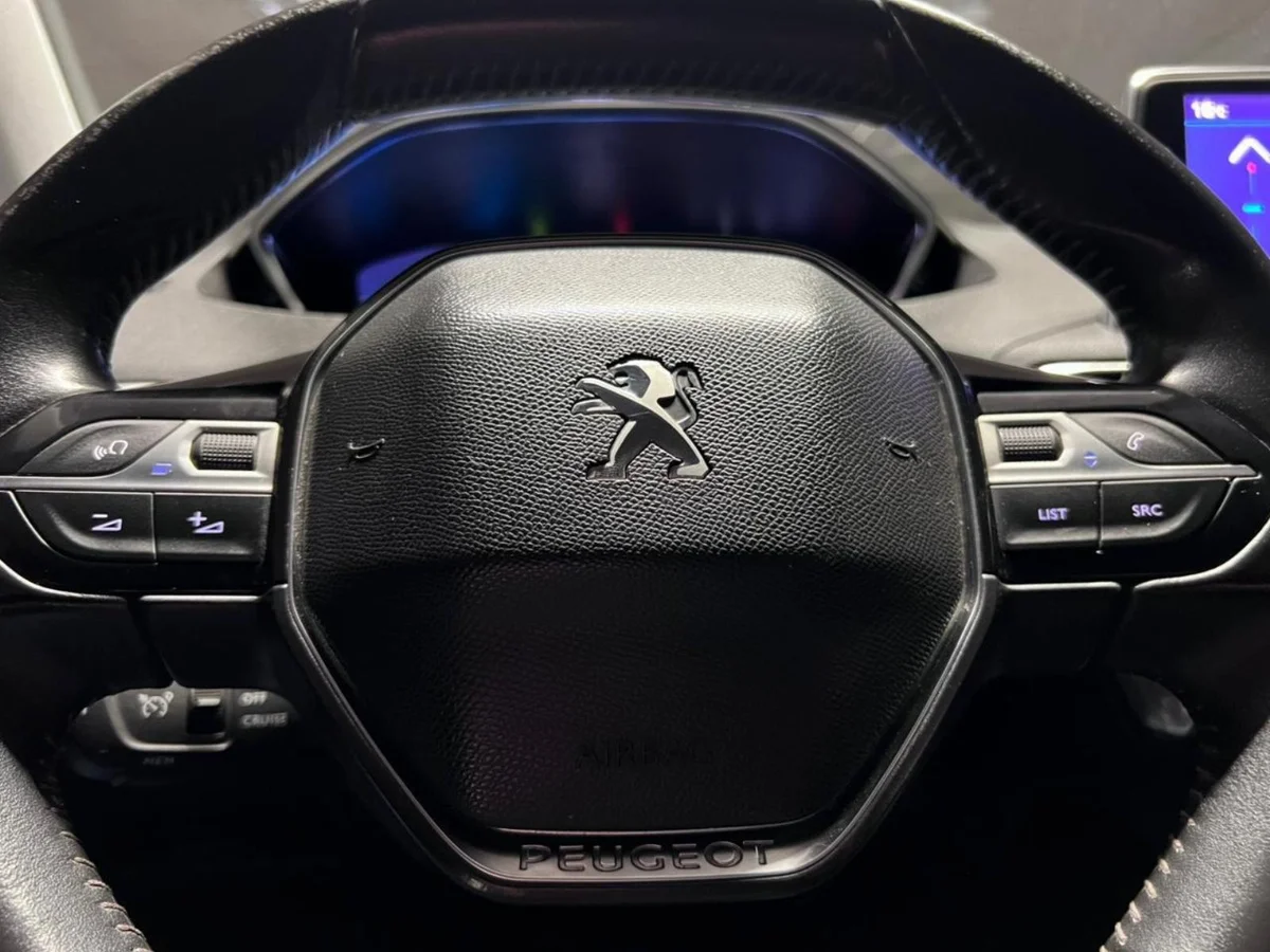 PEUGEOT 3008 ACTIVE PURETECH 1.2 MT 2022 - Miniatura 19