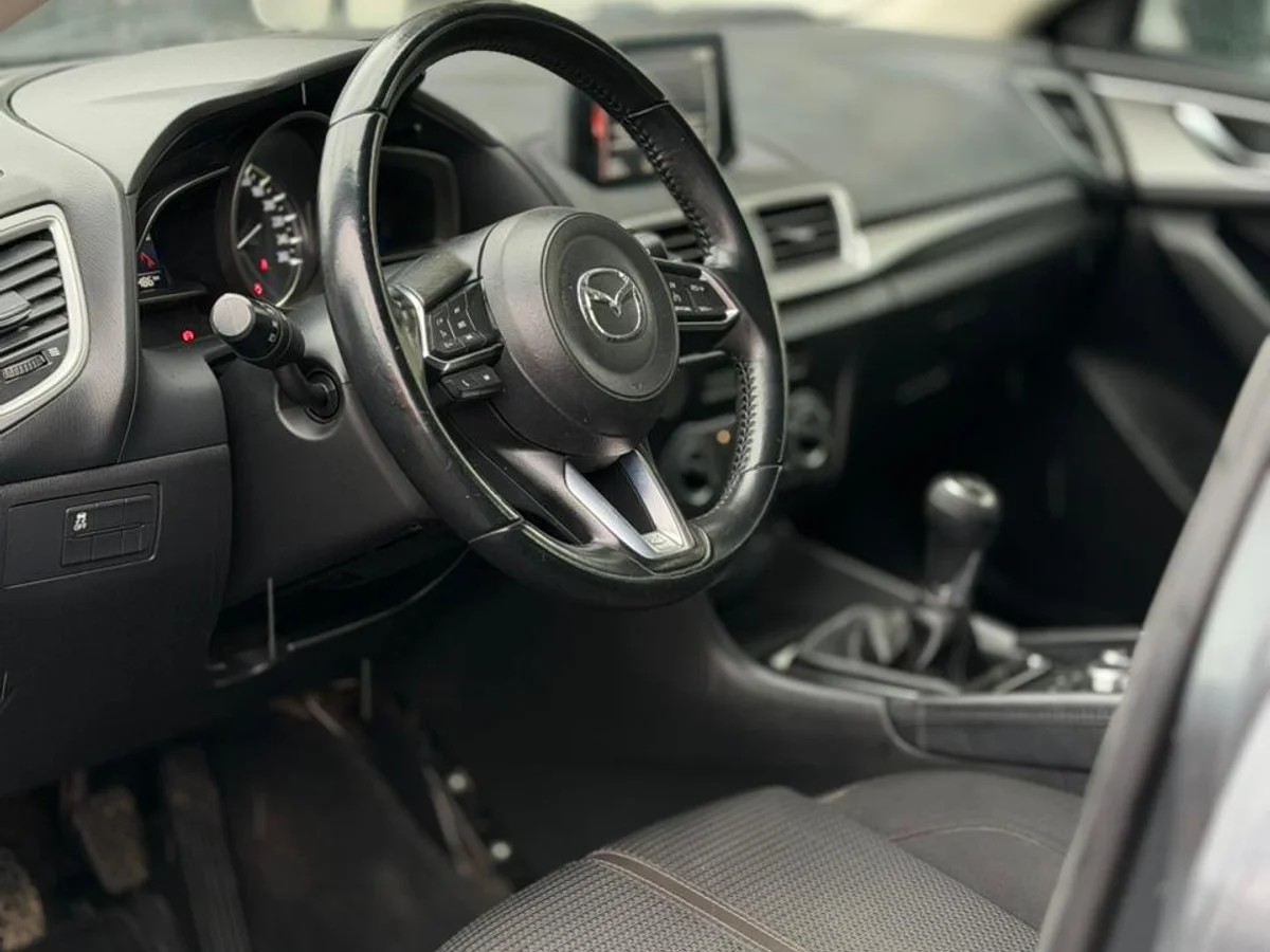 MAZDA 3 SPORT HB 2.0 MT 2018 - Miniatura 15