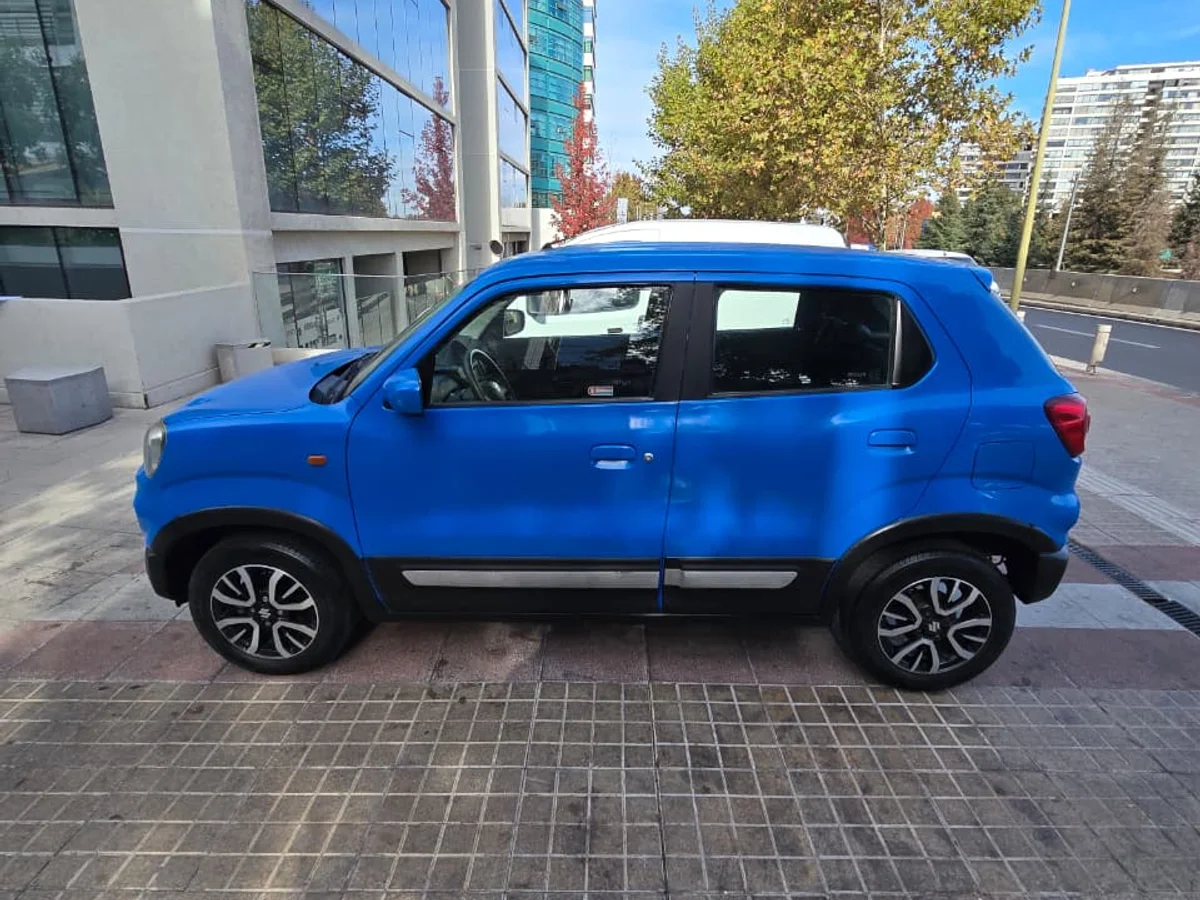 2022 Suzuki S-Presso 1.0 GLX - Miniatura 4