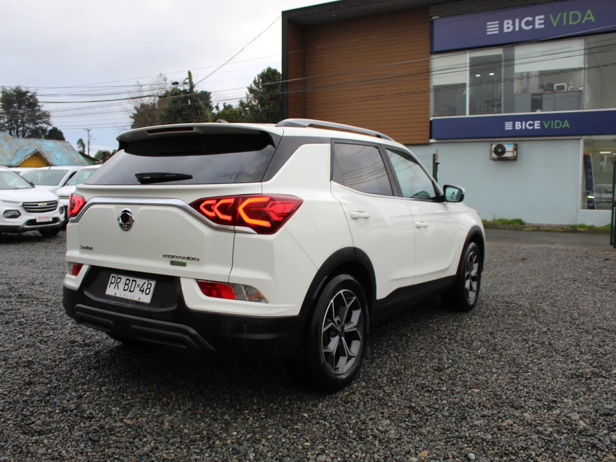 SsangYong Korando — foto 8 de 13
