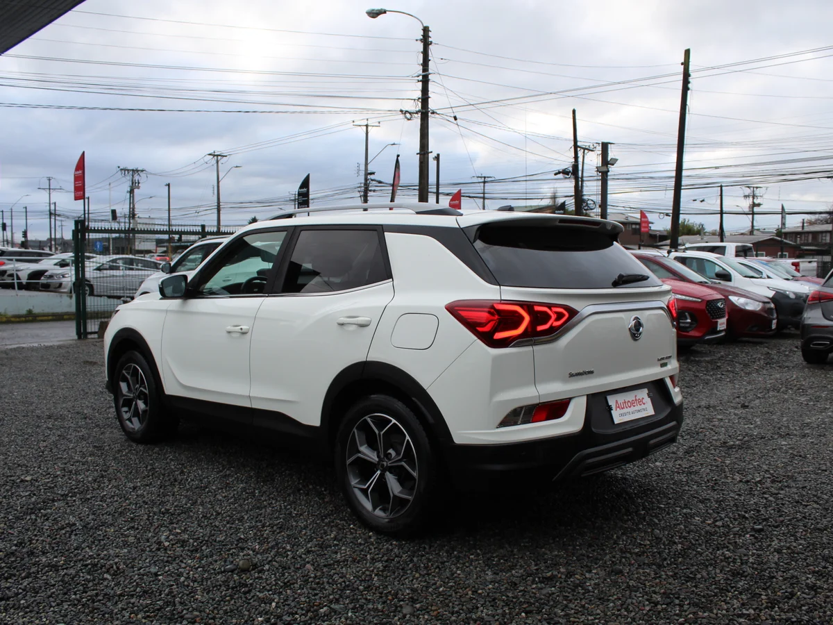 SsangYong Korando — foto 9 de 13