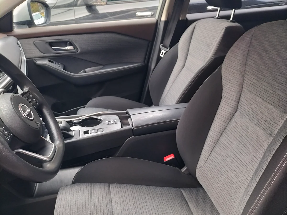 Se vende vehículo Nissan X-Trail - Miniatura 12