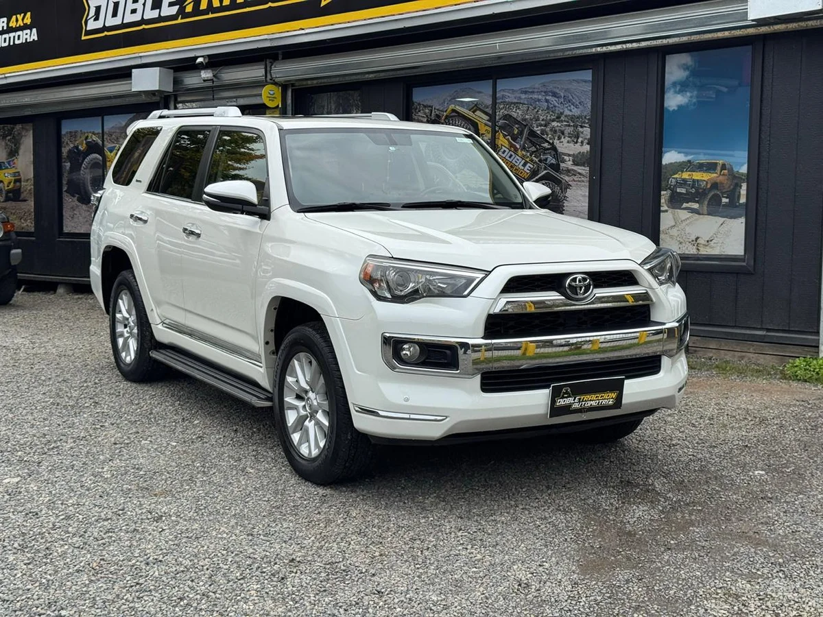 TOYOTA 4RUNNER LIMITED 2015