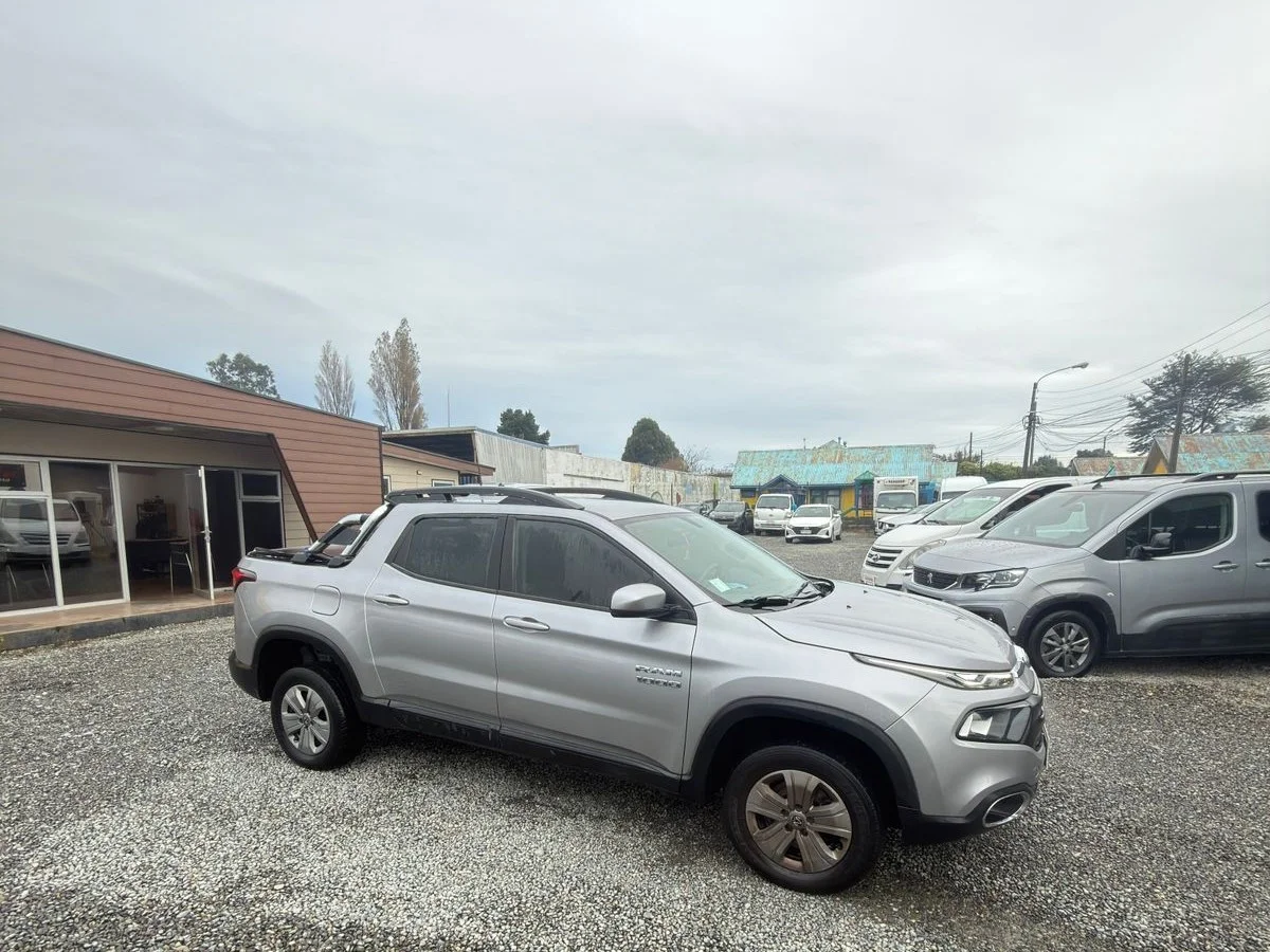 RAM 1000 BIGHORN 1.8 AUT. 2021 - Miniatura 9