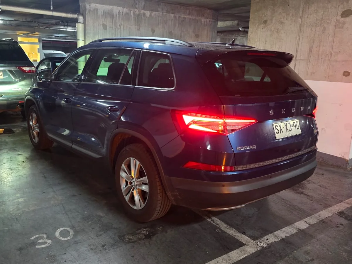 SKODA KODIAQ 1.4L TSI DSGL 7P AUTO AMBIENTE - Miniatura 8